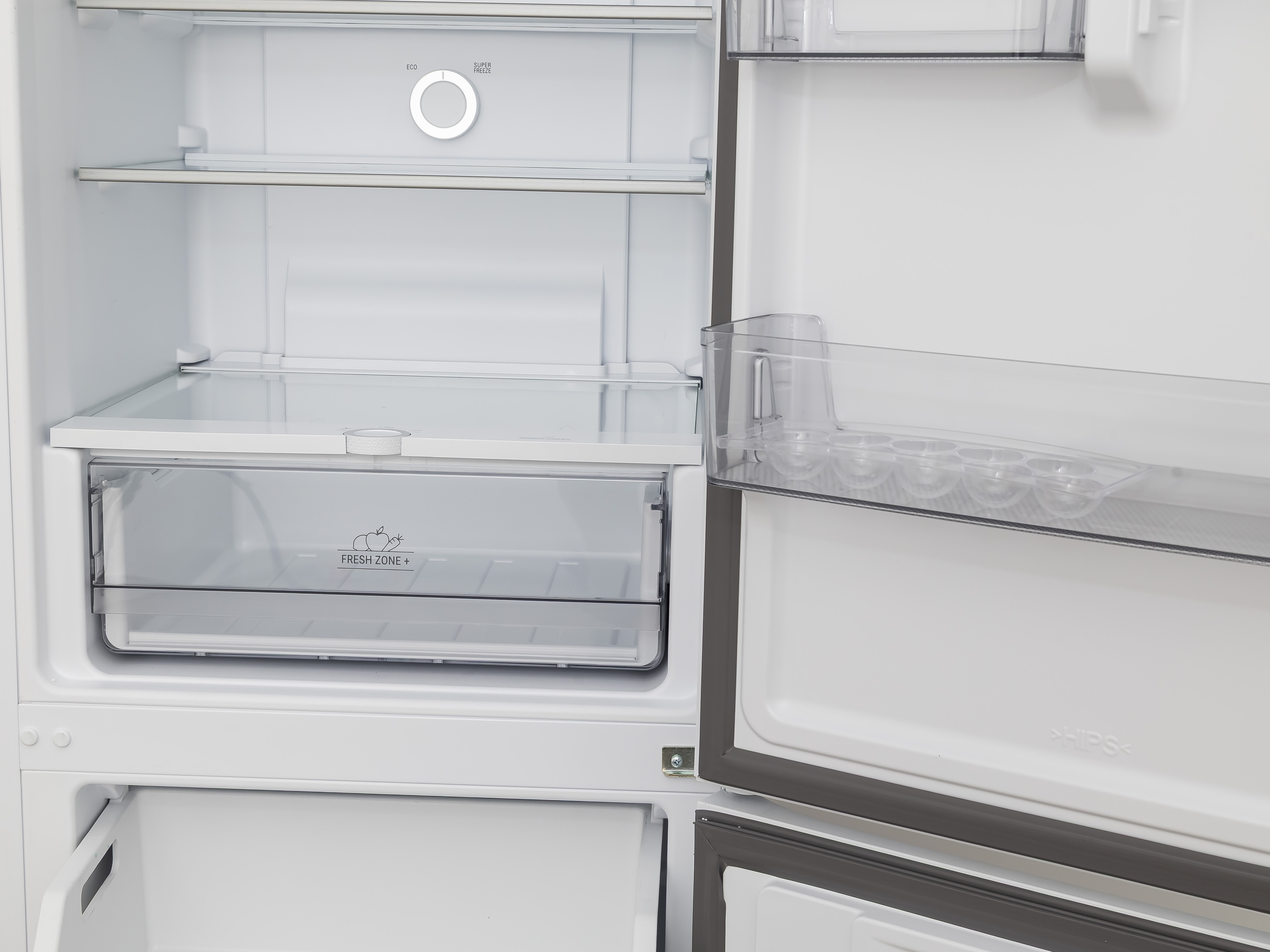 Холодильник с нижней морозильной камерой Hotpoint HT 5200 C W - рис.7