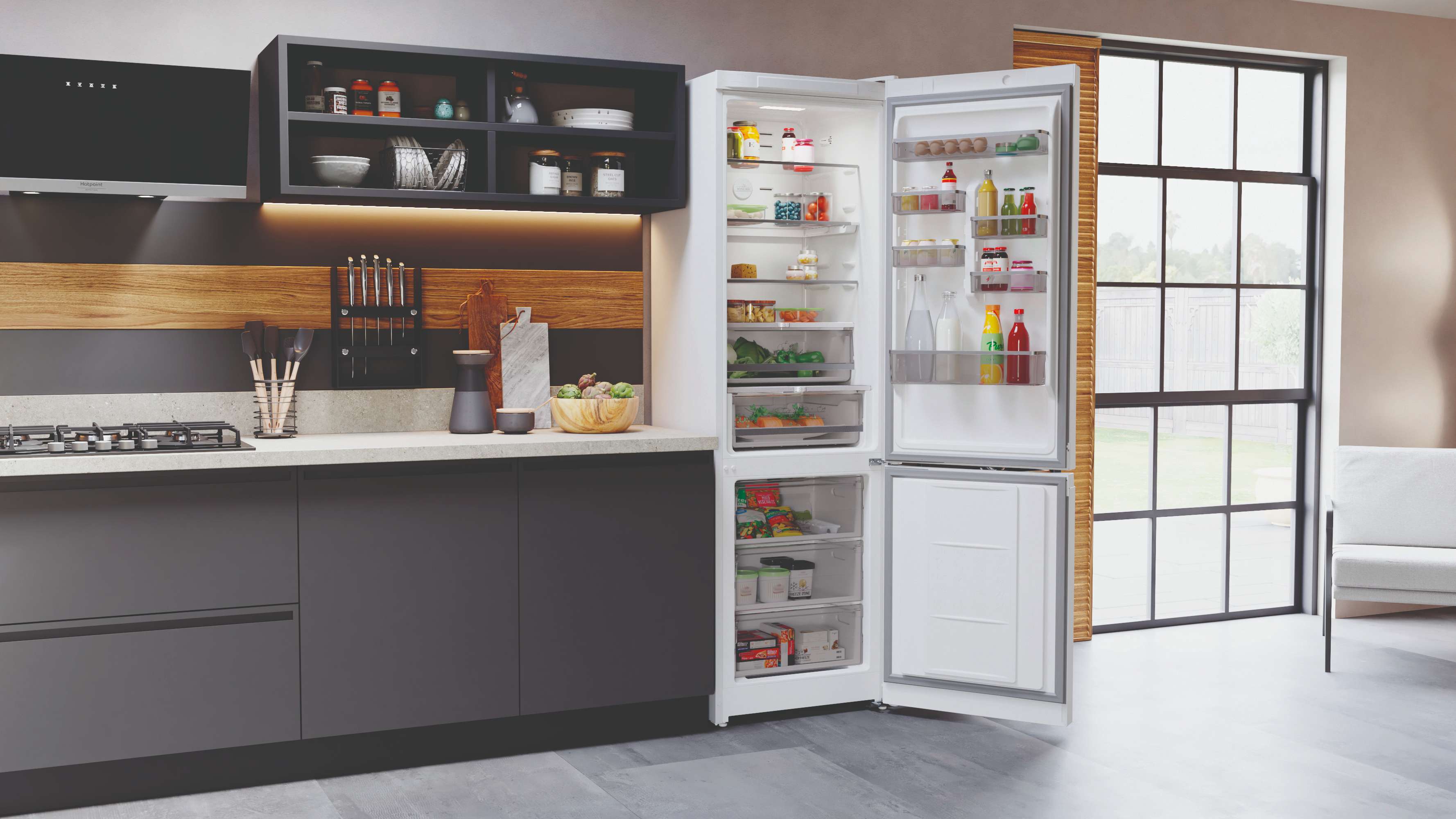 Холодильник с нижней морозильной камерой Hotpoint HT 1816 W - рис.10