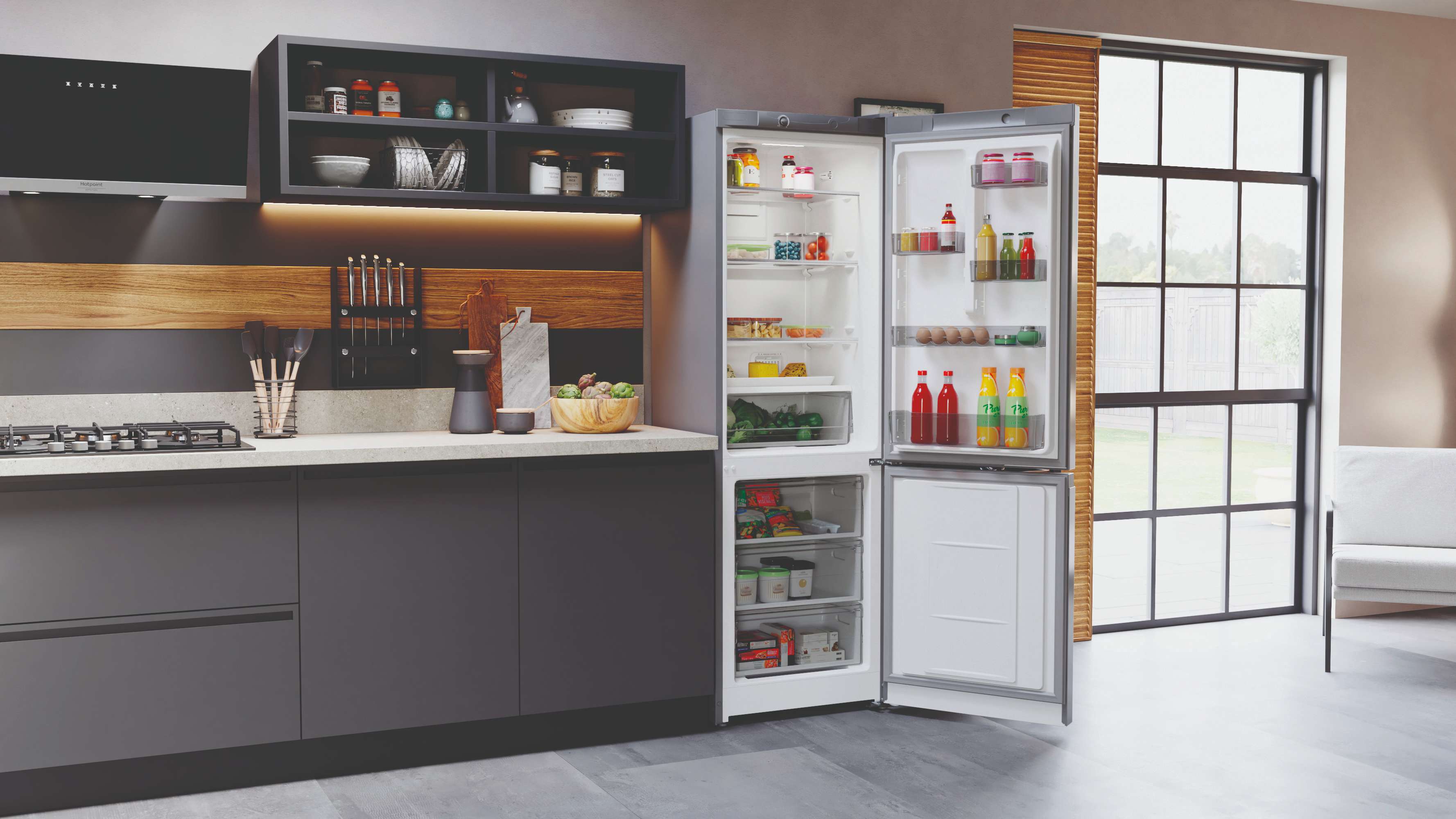 Холодильник с нижней морозильной камерой Hotpoint HT 4180 S - рис.9