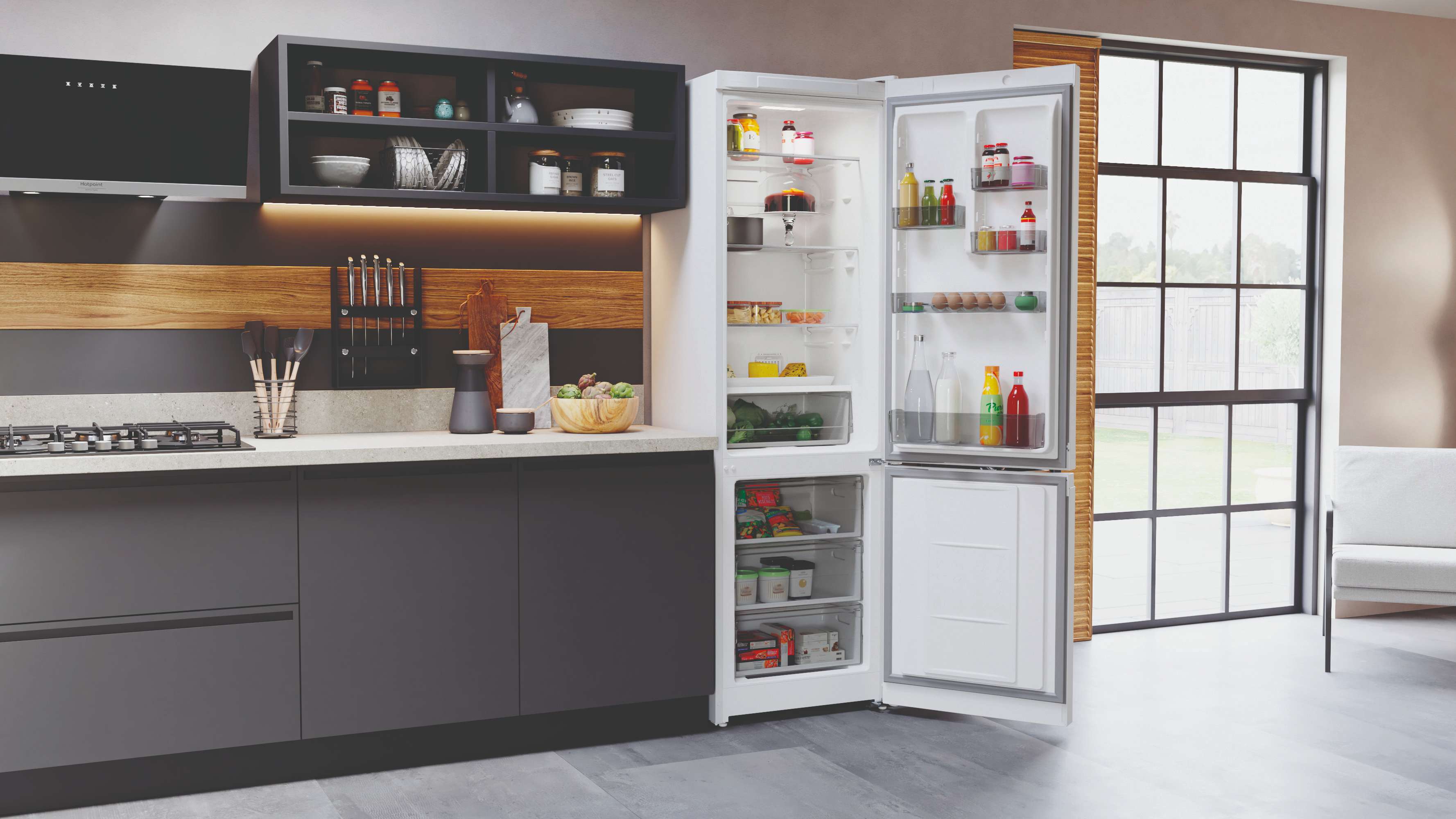 Холодильник с нижней морозильной камерой Hotpoint HT 5200 W - рис.9